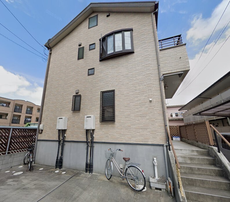 住みやすい街大賞１位、上野・池袋まで約40分、女性限定、オーナー夫婦が２階に分離居住の安心管理 - 1枚目