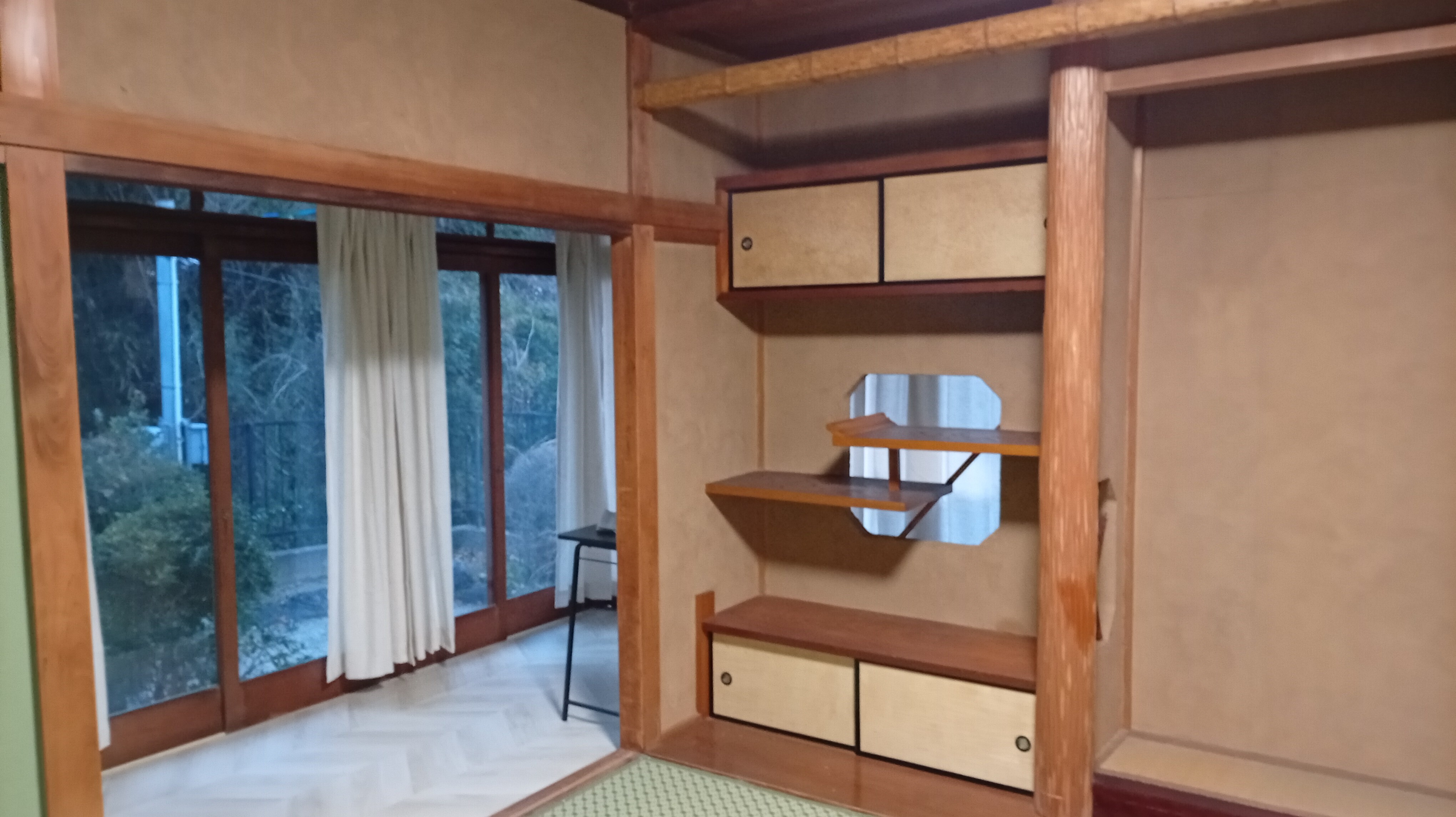 奈良 古都に住む - 2枚目