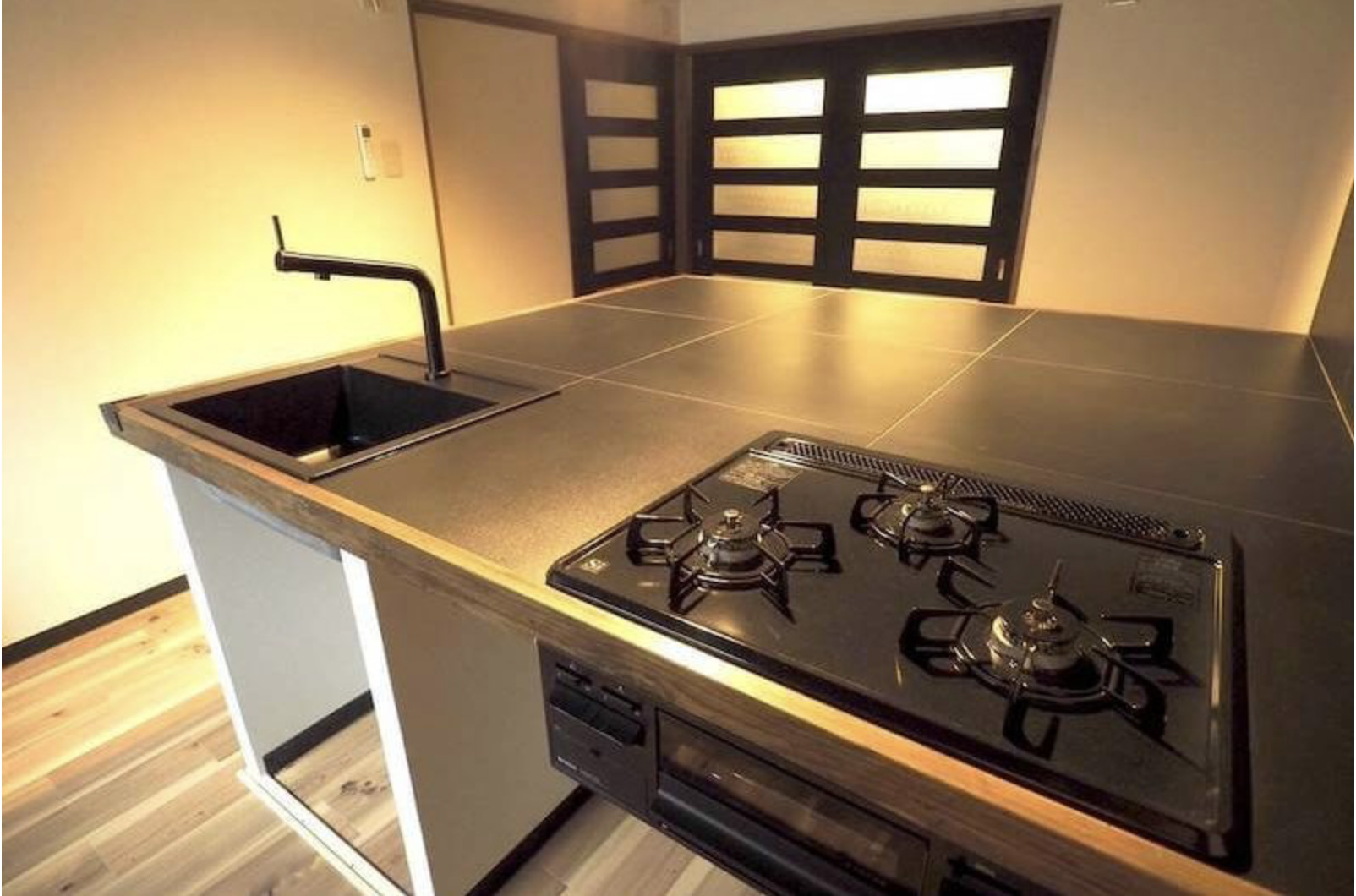 大阪・淡路｜静かに暮らしながら、少しのストーリーを感じられるシェアハウス - 2枚目